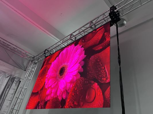 Ekran LED Roll-Up Display P1.953mm do klasy szkoły, kościoła, sali zebrań, pokazów